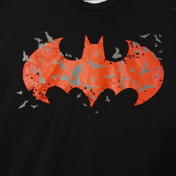 Batman Graphic Men T-Shirt Size 2XL Comics Black Short Sleeve Crewneck - Picture 3 of 8